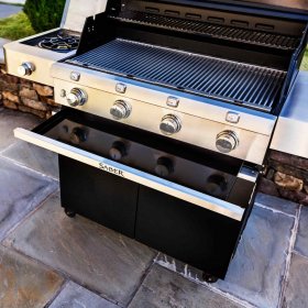 Saber Deluxe Black 670 40-Inch 4-Burner Infrared Propane Gas Grill With Side Burner - R67CC1117 New
